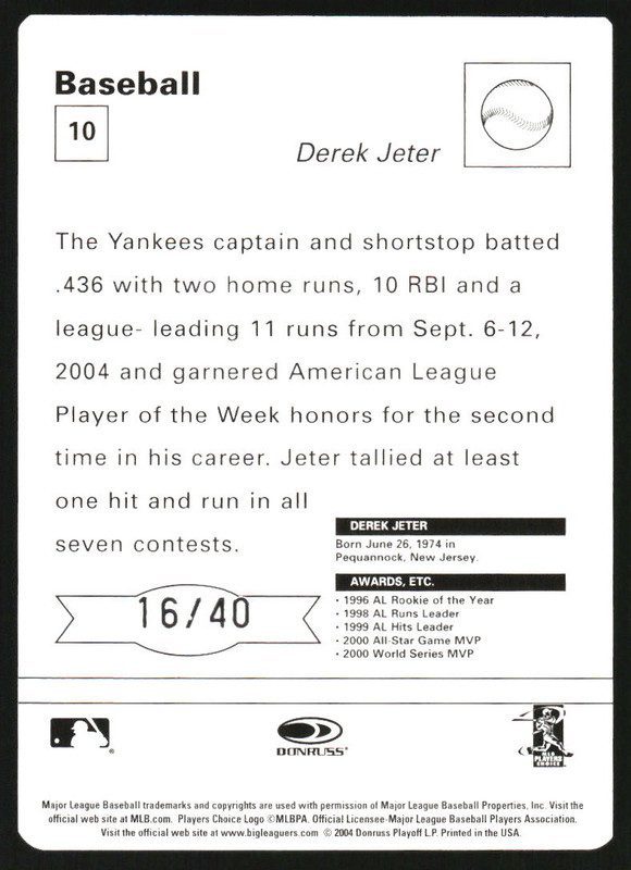2005 Leaf Sportscasters 40 Orange Fielding Ball #10 Derek Jeter /40 ...